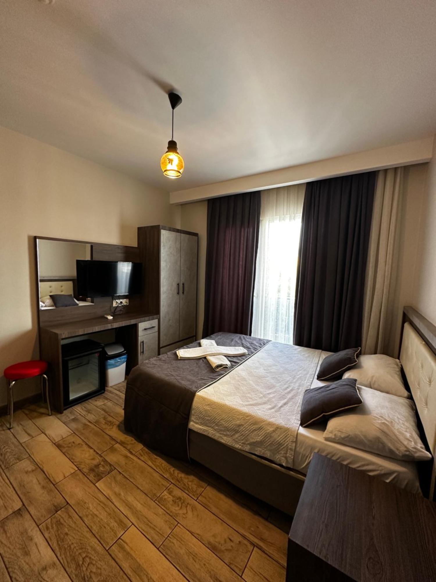 Comfort Basaran Otel Antália Exterior foto