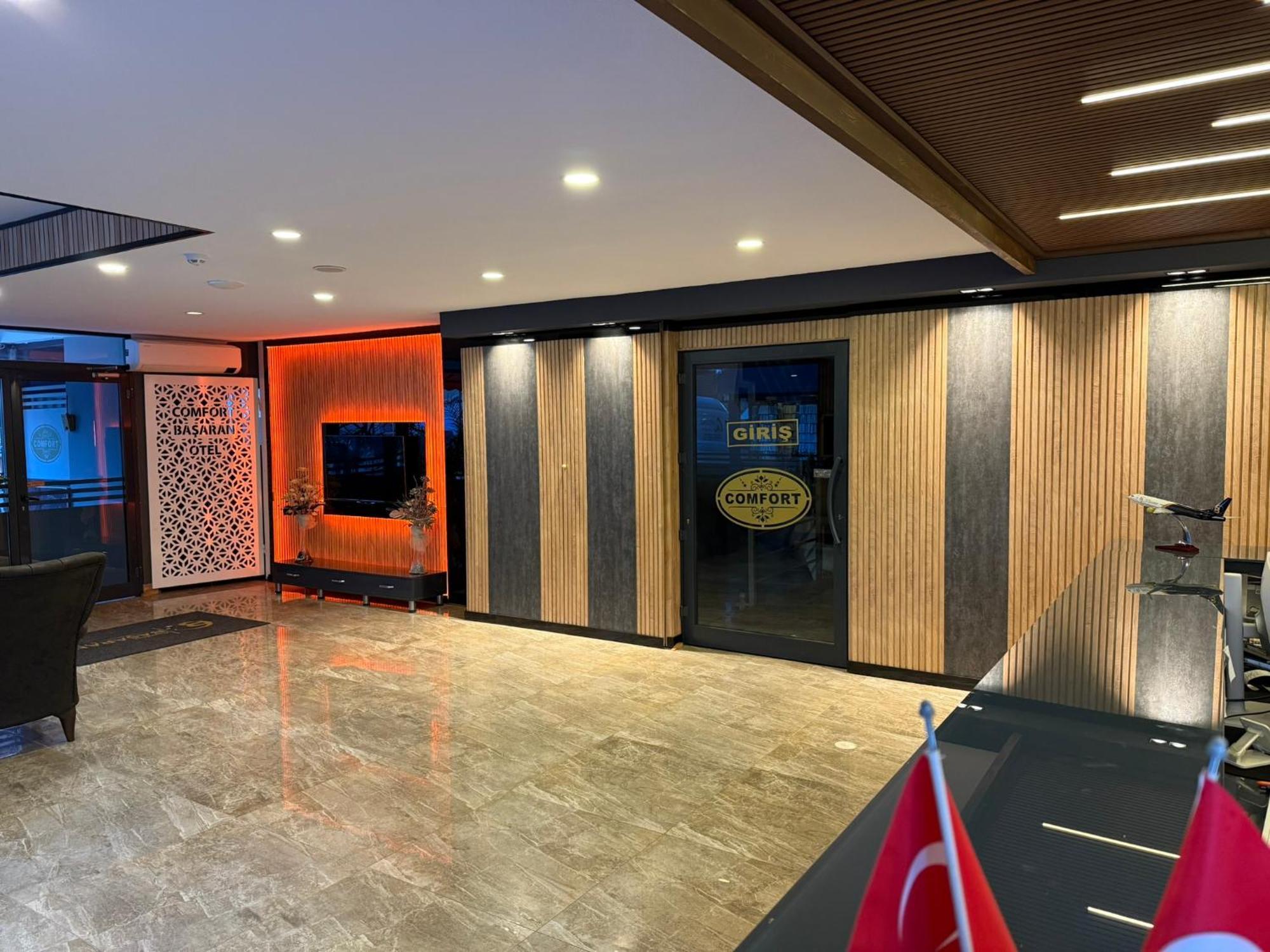 Comfort Basaran Otel Antália Exterior foto